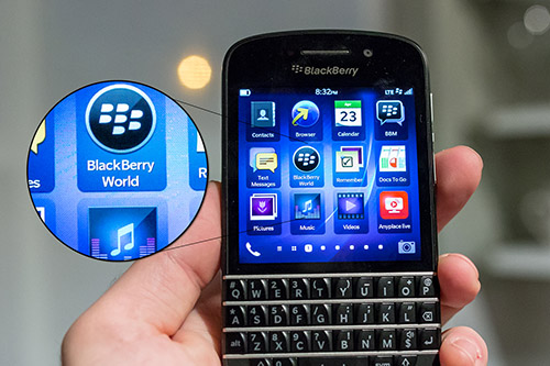 Blackberry Q10 Specifications